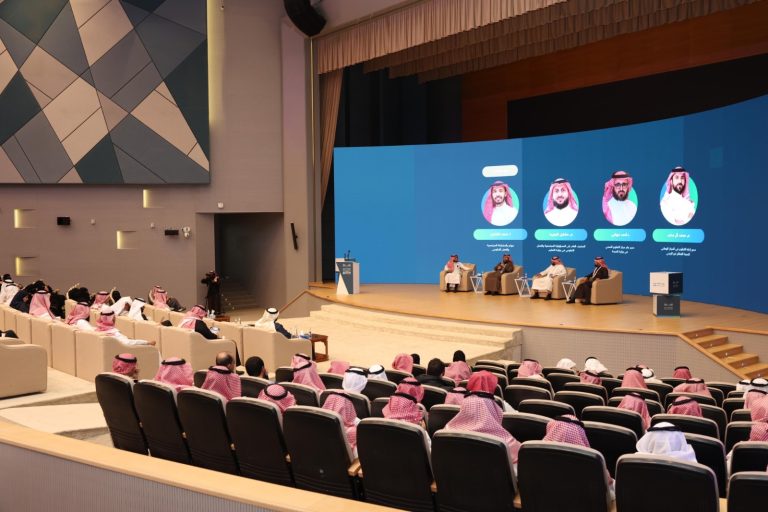 2e98eaff-4cae-40a4-a3b9-bdab3aa52023