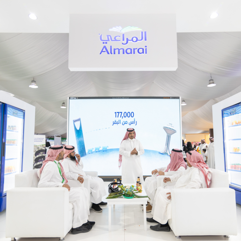 Untitledمنصات عرض